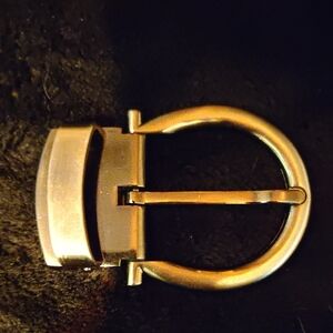 Elegant Gold Belt Buckle